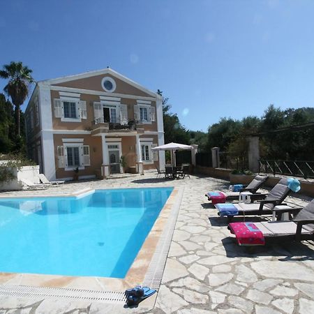 Durrell Corfu Strawberry-Pink Villa ペラマ エクステリア 写真