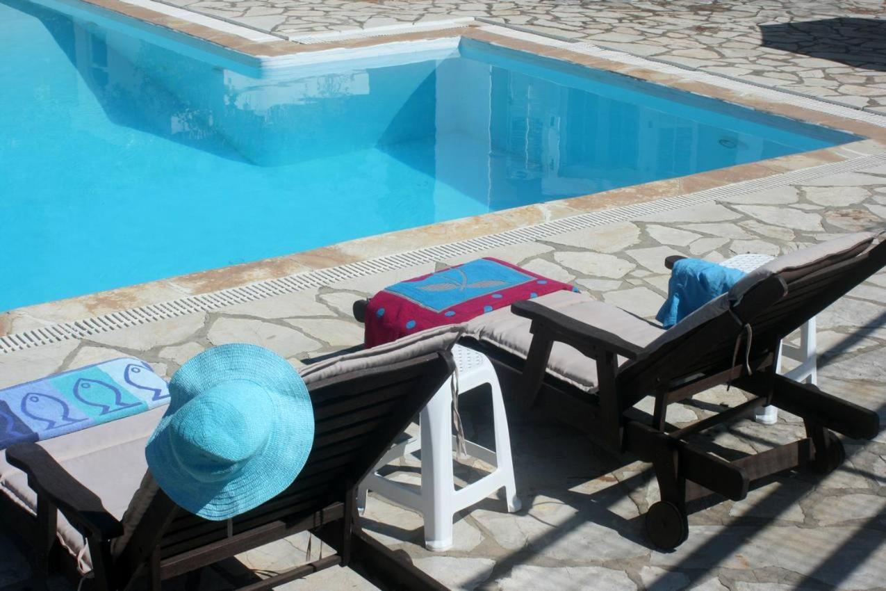 Durrell Corfu Strawberry-Pink Villa ペラマ エクステリア 写真